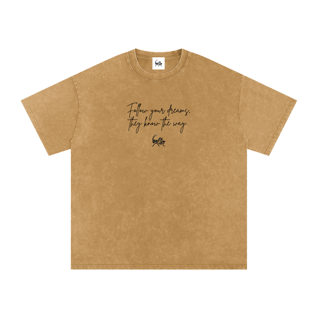Adrienn "Follow your dreams they know the way" Oversized T-Shirt